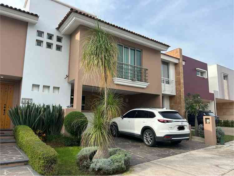 casa en venta circuito del fresno san jose del tajo tlajomulco de zuniga jalisco pEUcZtF